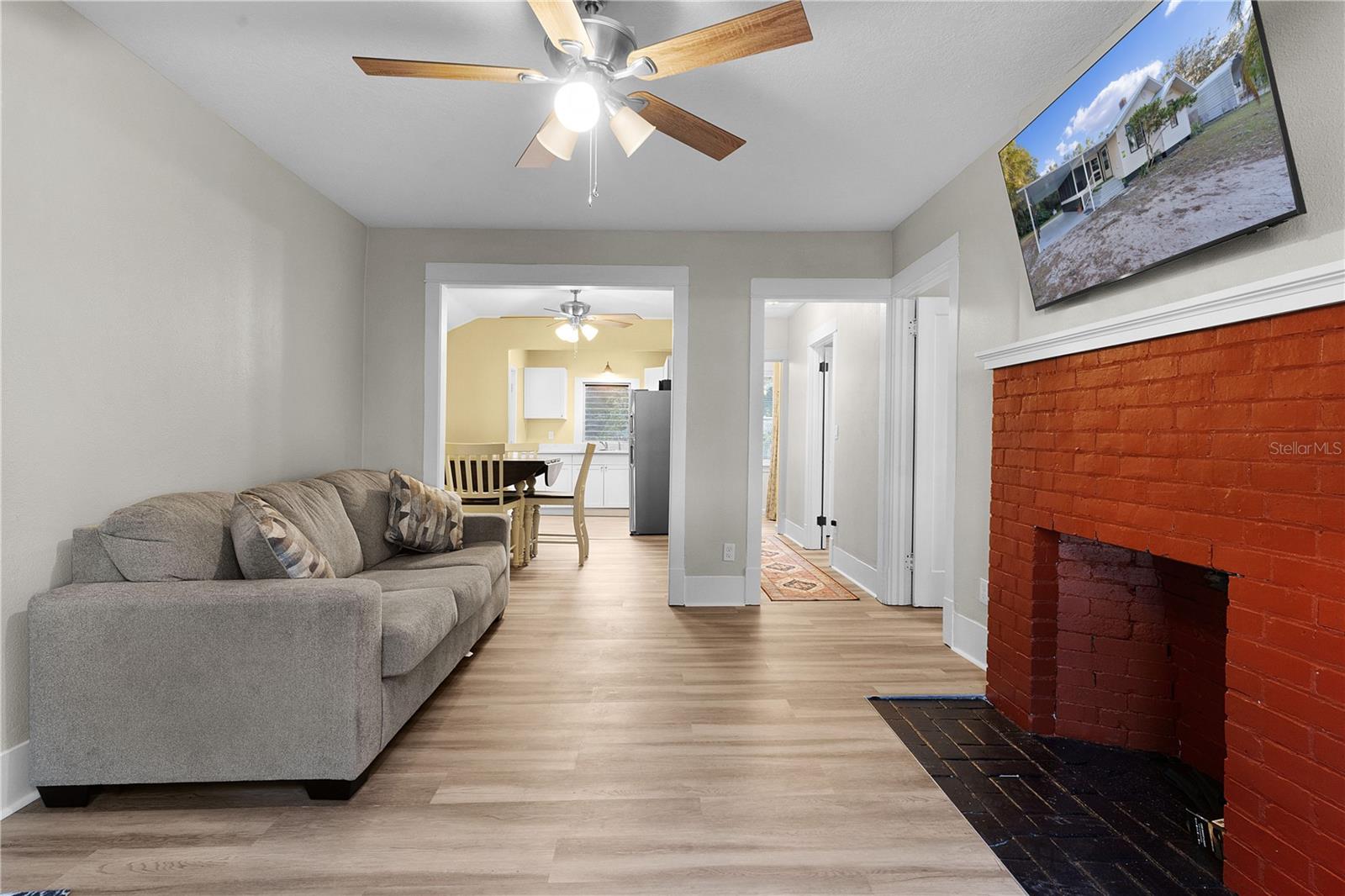 13536 SE SUNSET HARBOR RD, WEIRSDALE, FL, 32195
