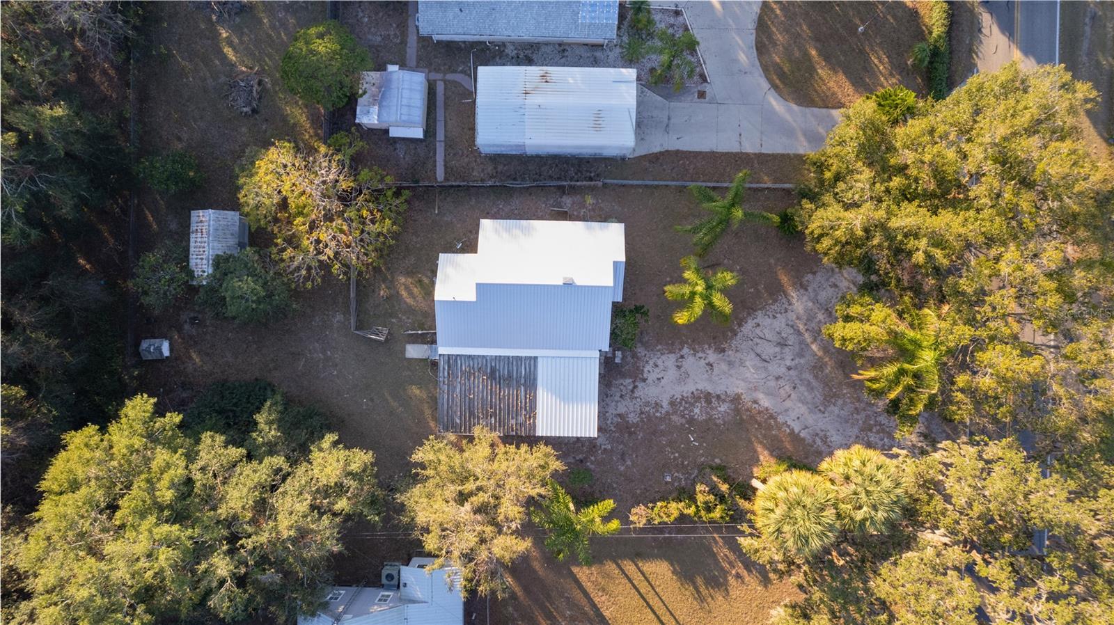 13536 SE SUNSET HARBOR RD, WEIRSDALE, FL, 32195