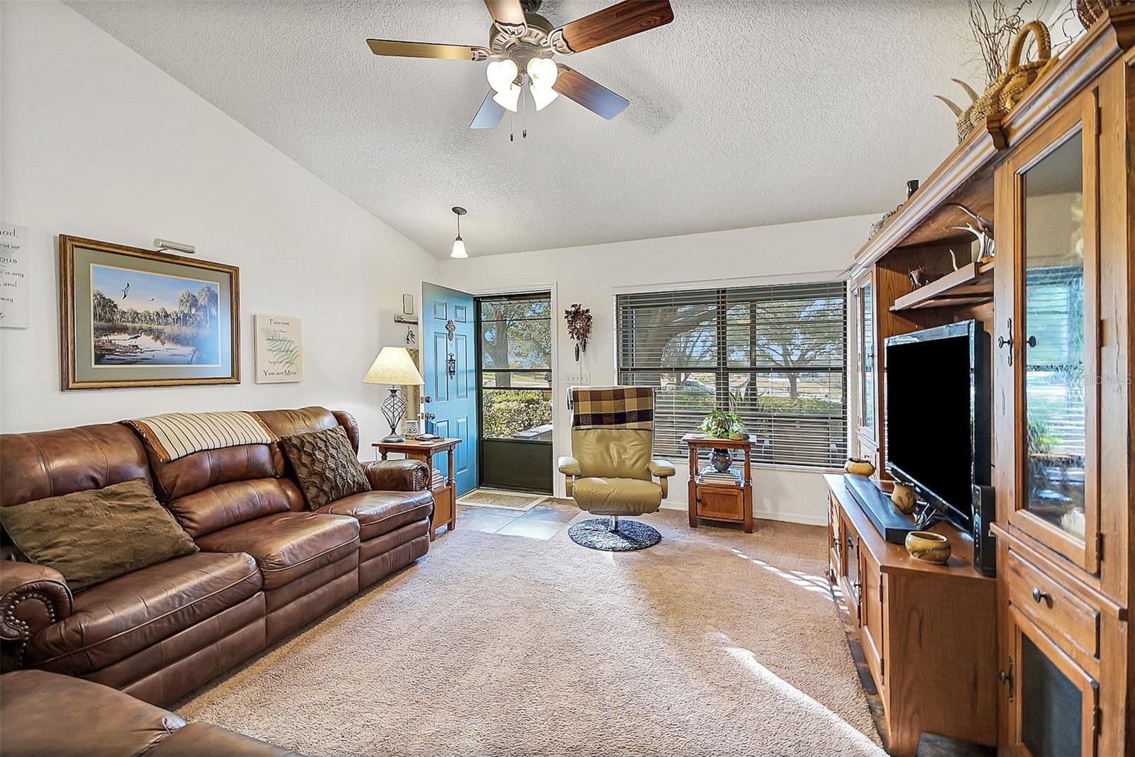 18200 E APSHAWA RD, CLERMONT, FL, 34715