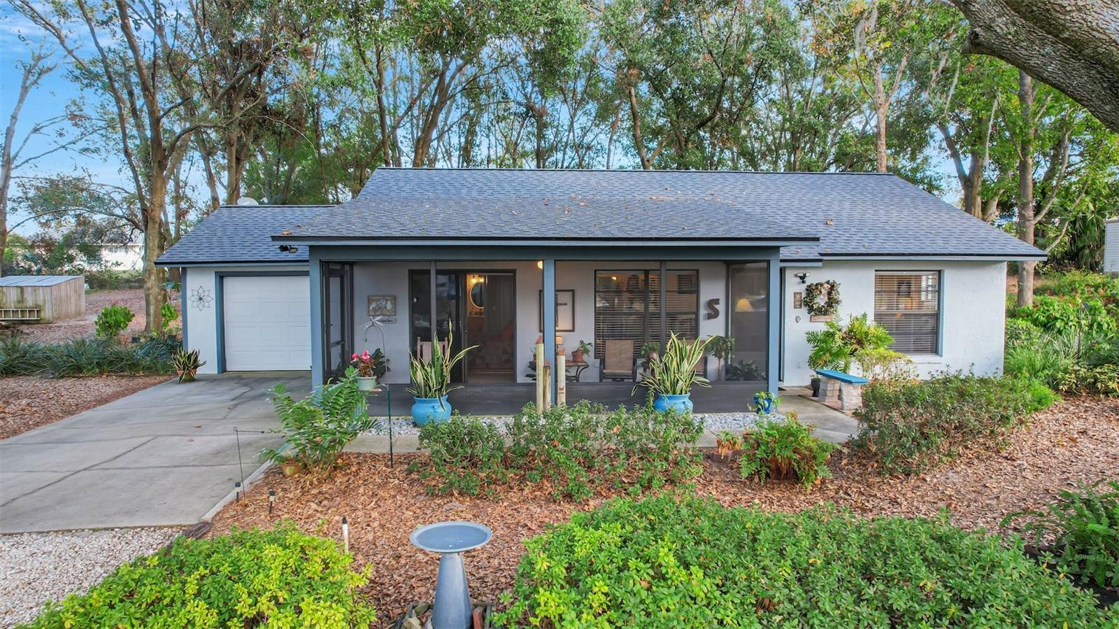 18200 E APSHAWA RD, CLERMONT, FL, 34715