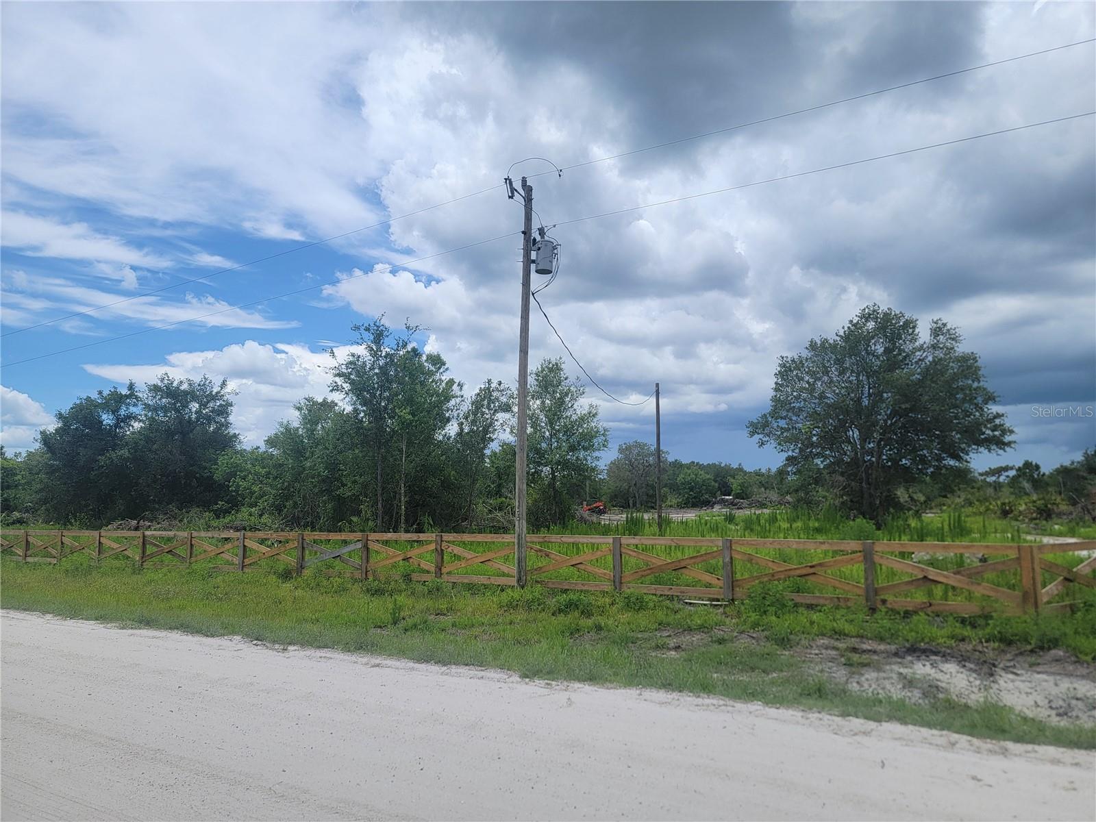 39250 BALLARD RD, MYAKKA CITY, FL, 34251