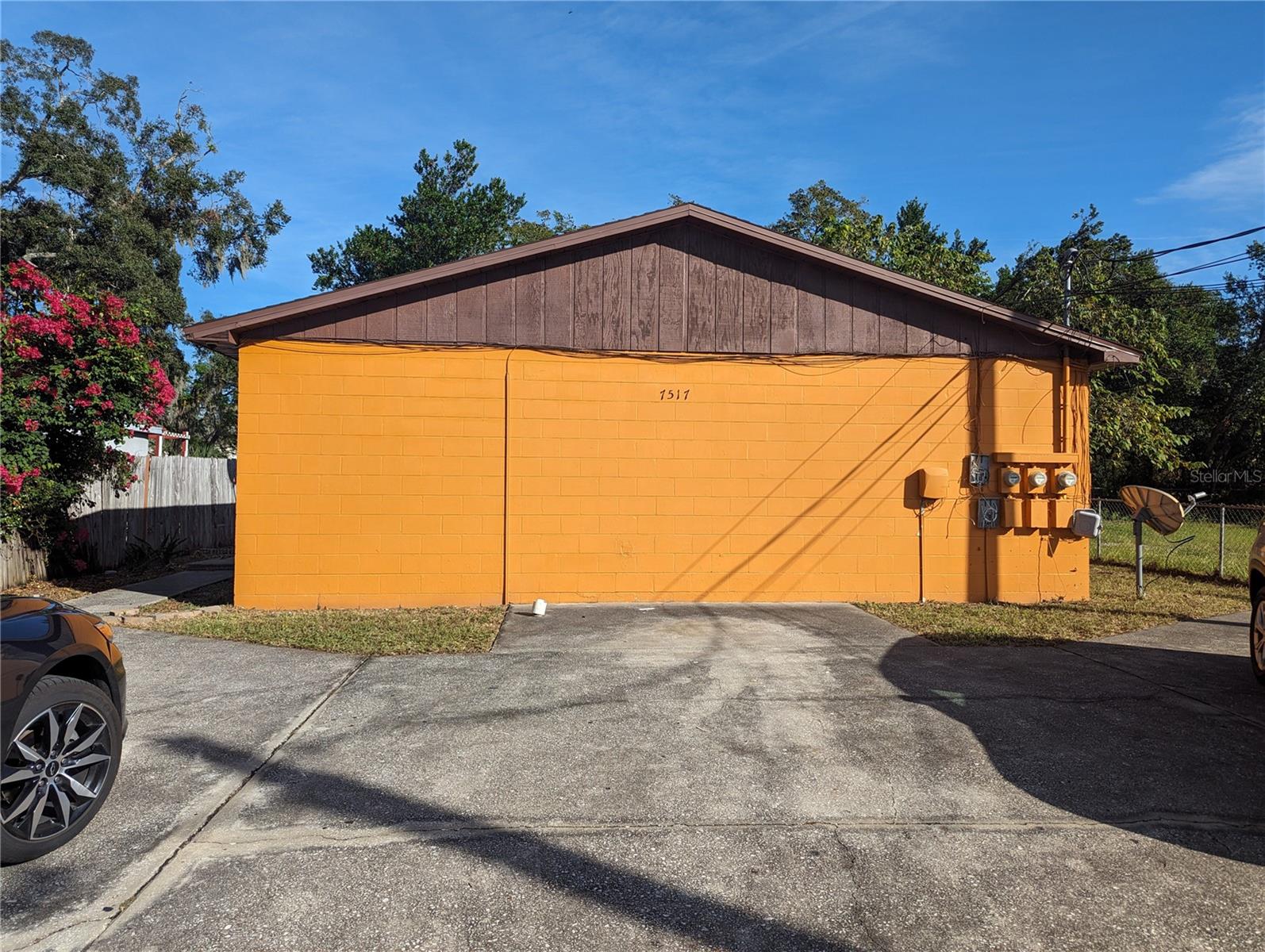 7517 LAKESHORE DR #A, TAMPA, FL, 33604