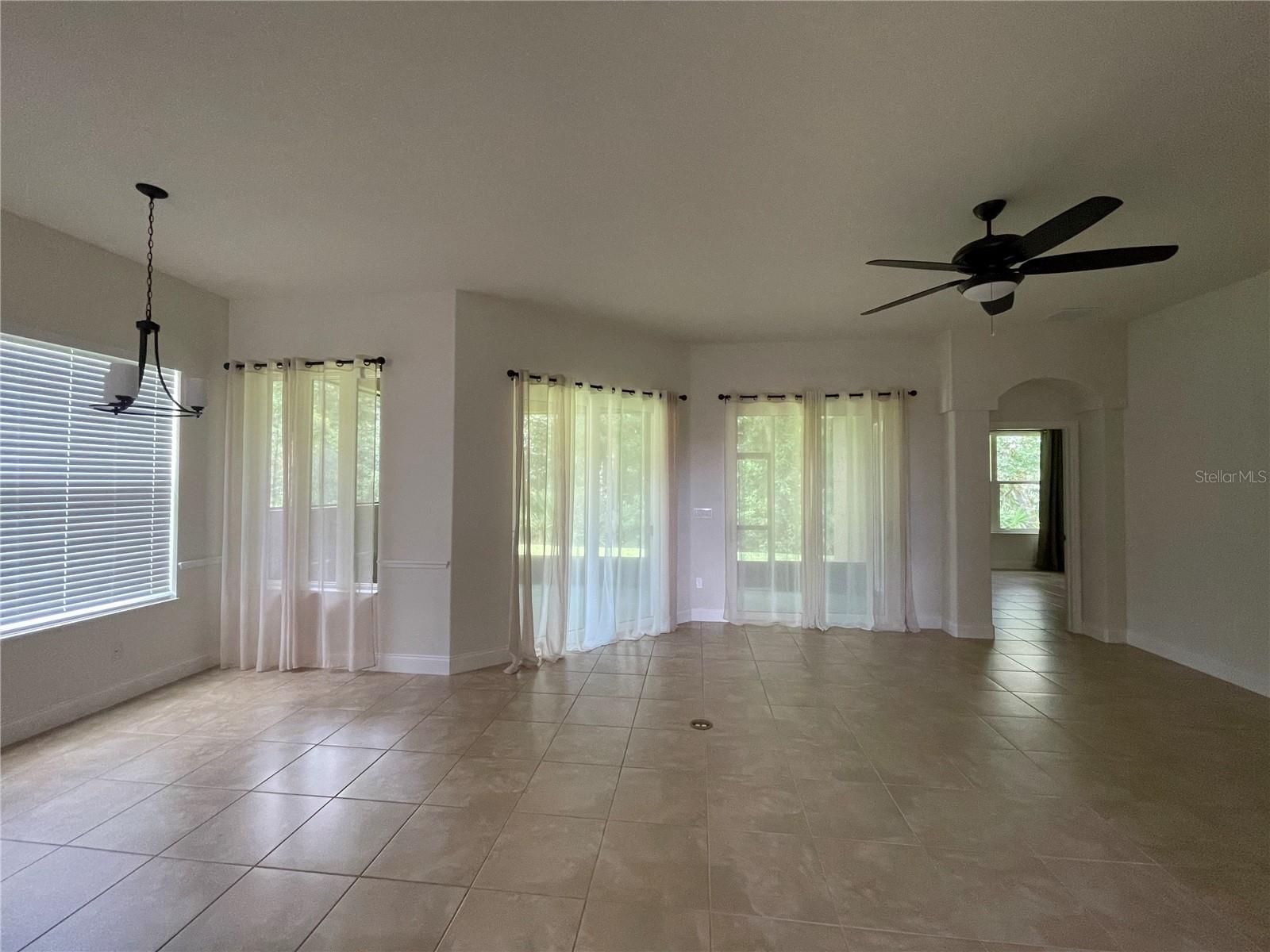 11 GRAHAM WOODS PL, PALM COAST, FL, 32137