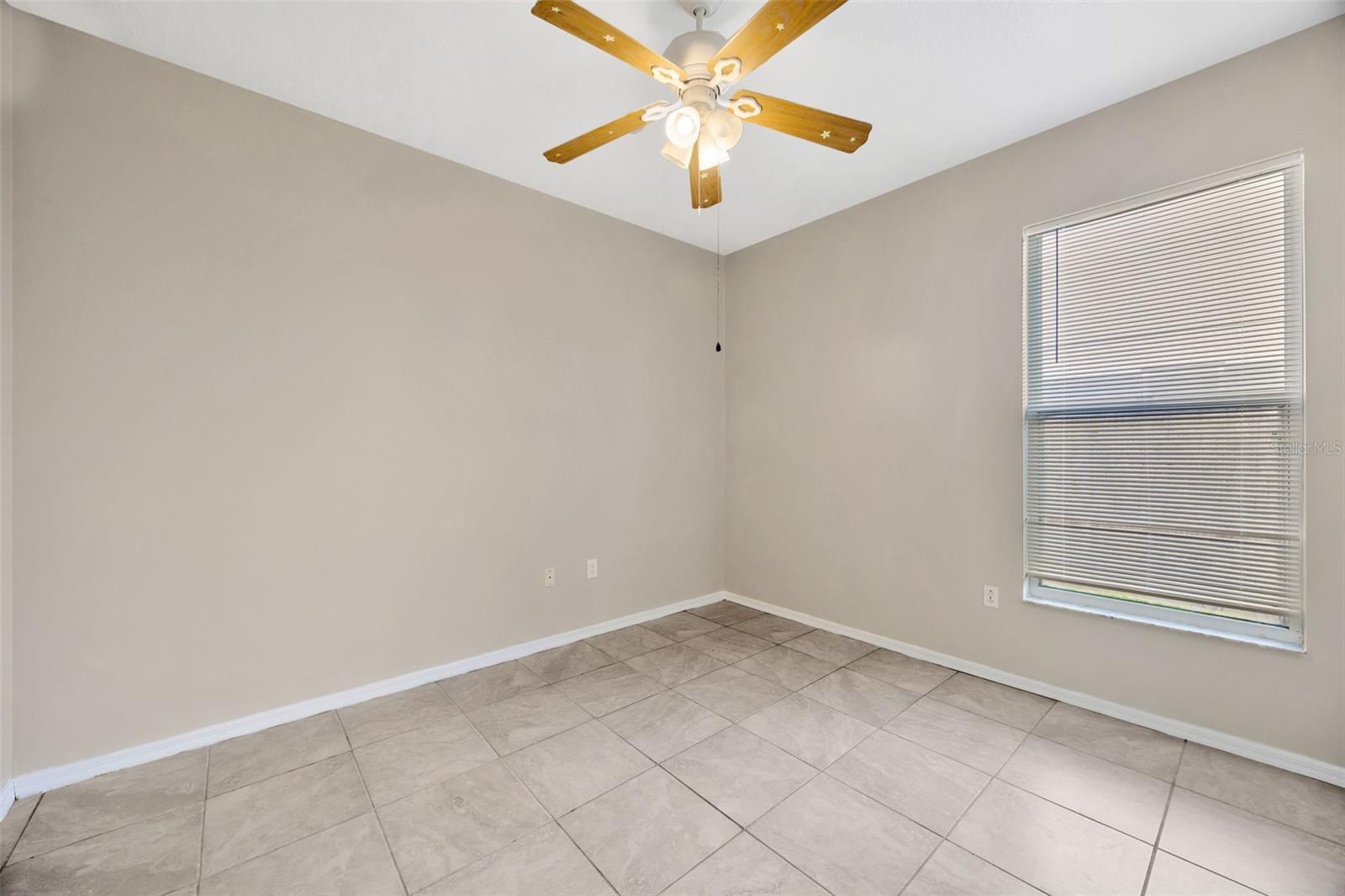 4511 OAK RIVER CIR, VALRICO, FL, 33596