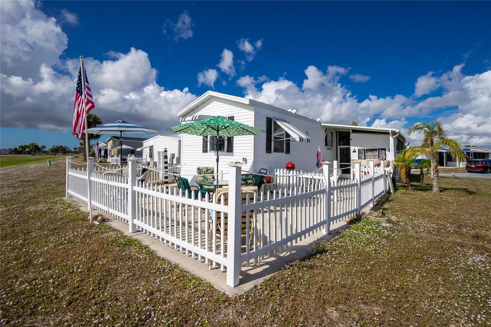 7594 RATAN CIR, PORT CHARLOTTE, FL, 33981