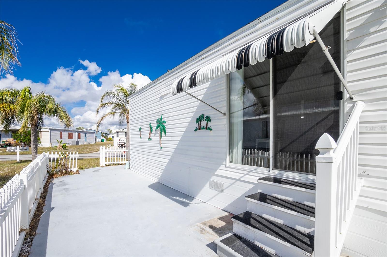 7594 RATAN CIR, PORT CHARLOTTE, FL, 33981