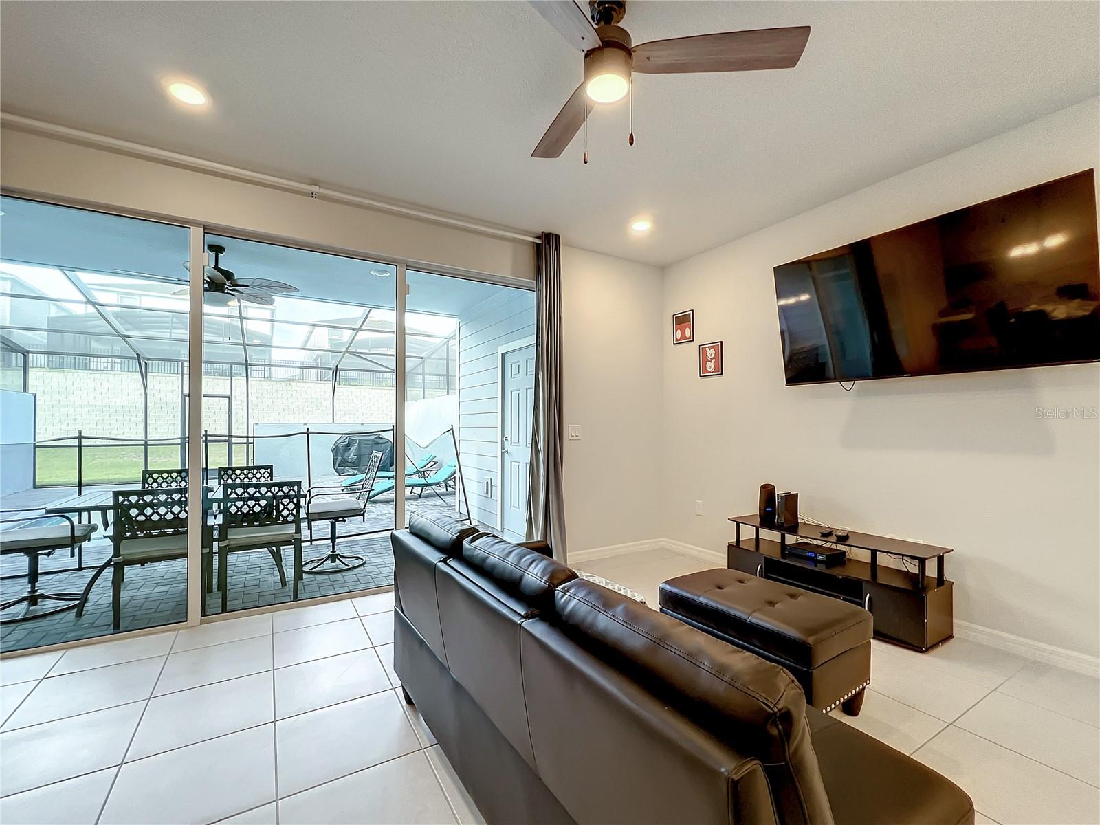 826 PARADISE DR, DAVENPORT, FL, 33897