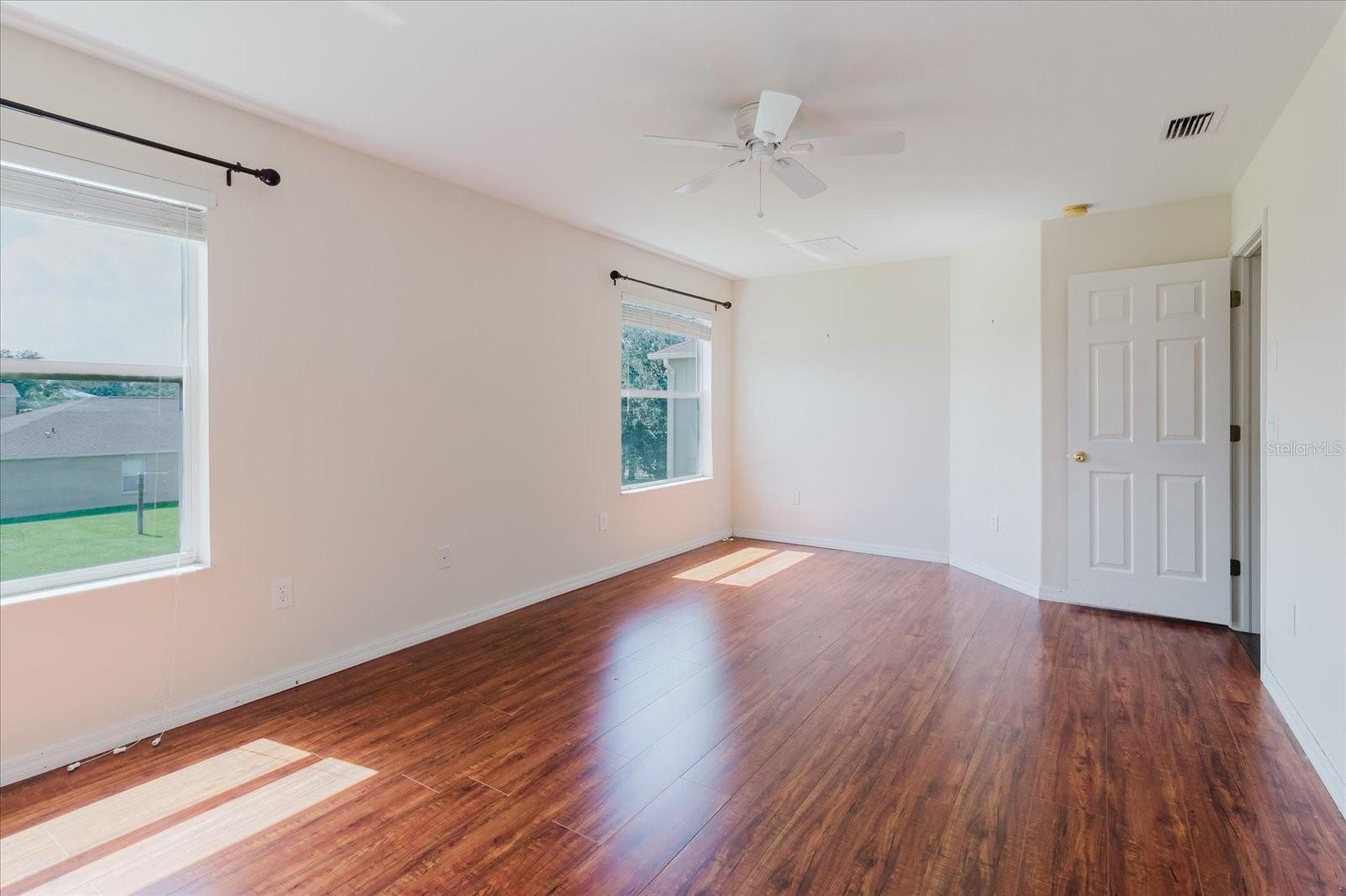 7423 PULTENEY DR, WESLEY CHAPEL, FL, 33545