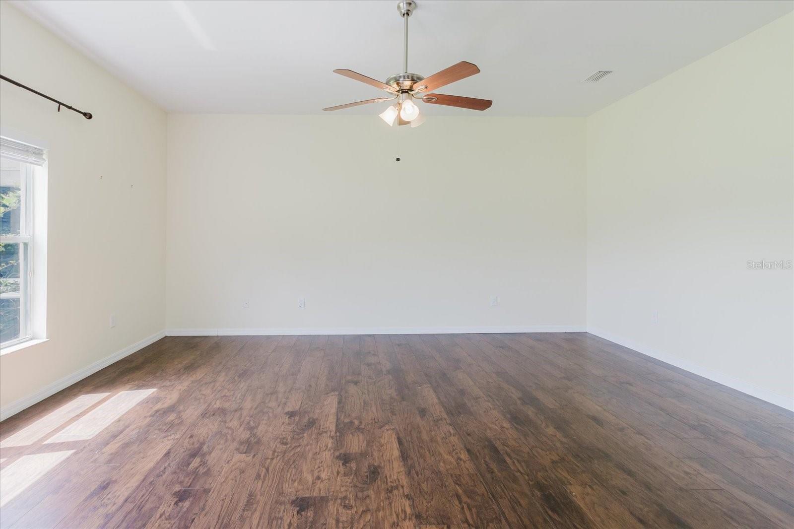 7423 PULTENEY DR, WESLEY CHAPEL, FL, 33545