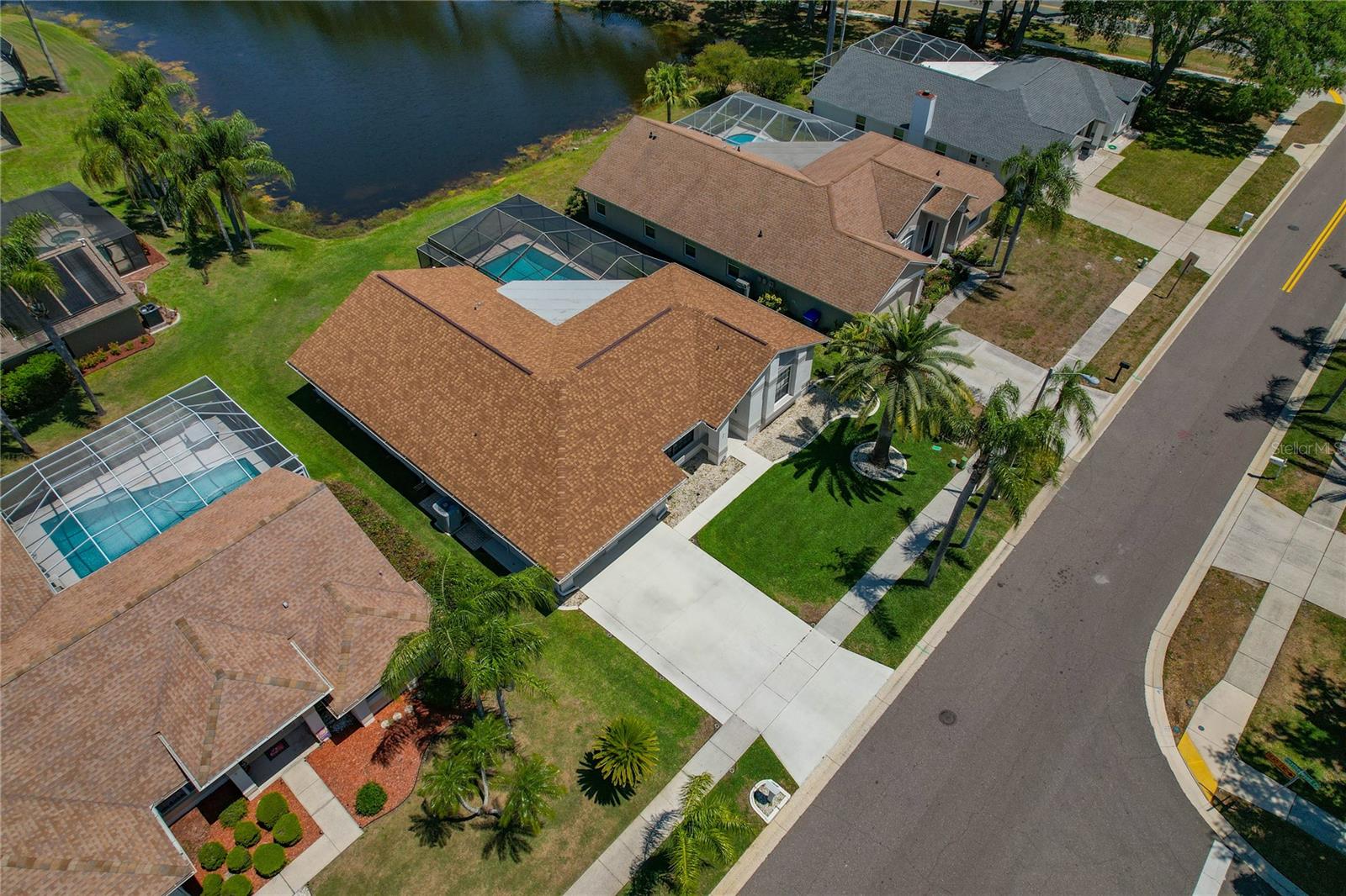 591 WATERFORD CIR W, TARPON SPRINGS, FL, 34688