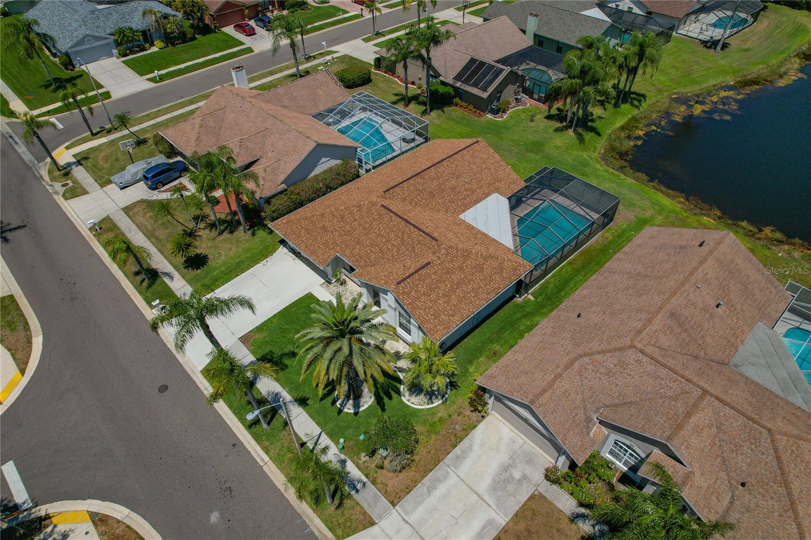 591 WATERFORD CIR W, TARPON SPRINGS, FL, 34688