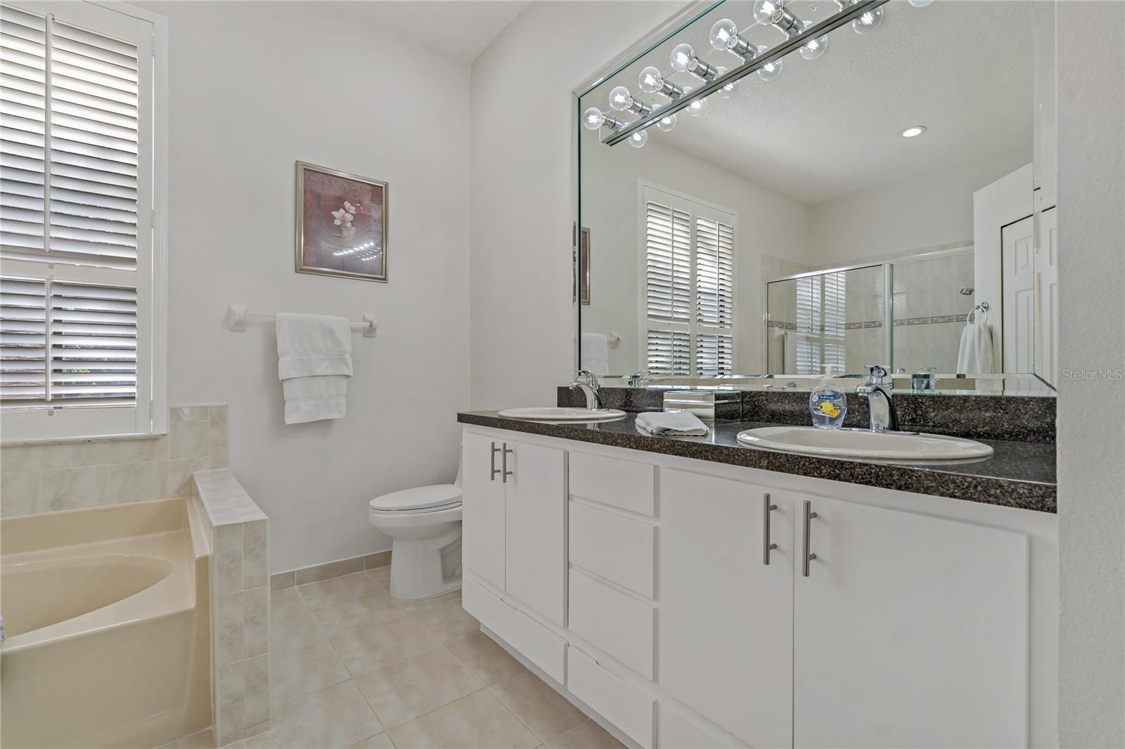 591 WATERFORD CIR W, TARPON SPRINGS, FL, 34688