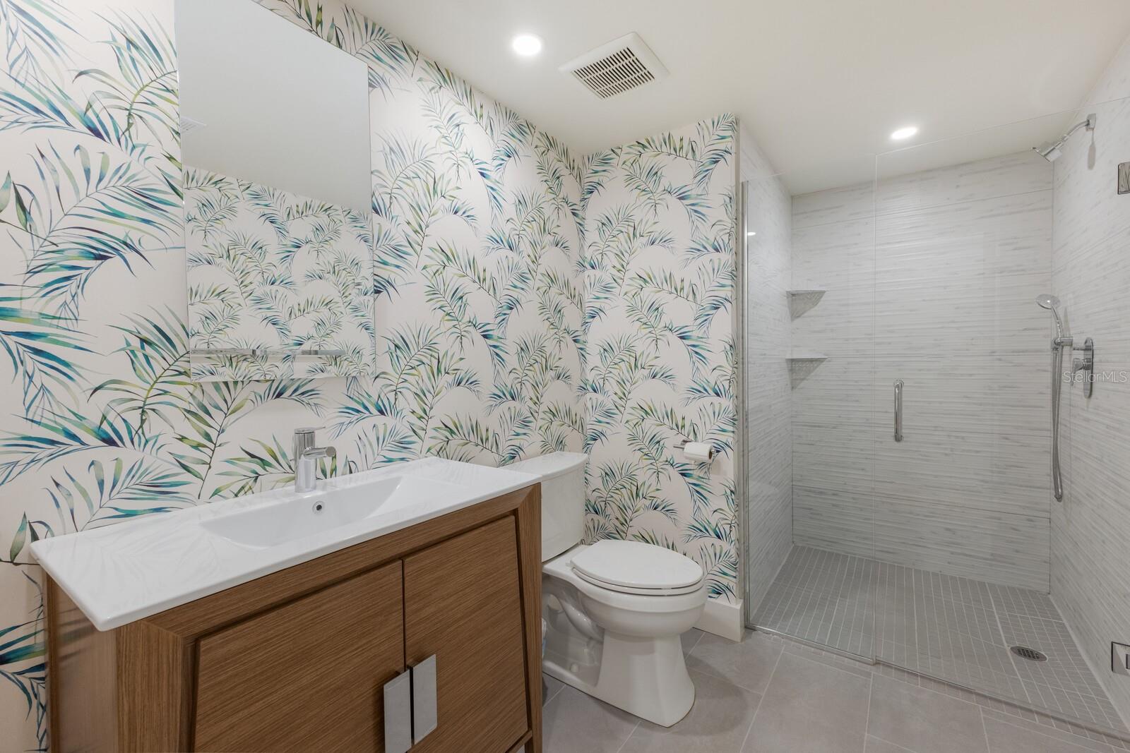 1155 TAHITI PKWY, SARASOTA, FL, 34236