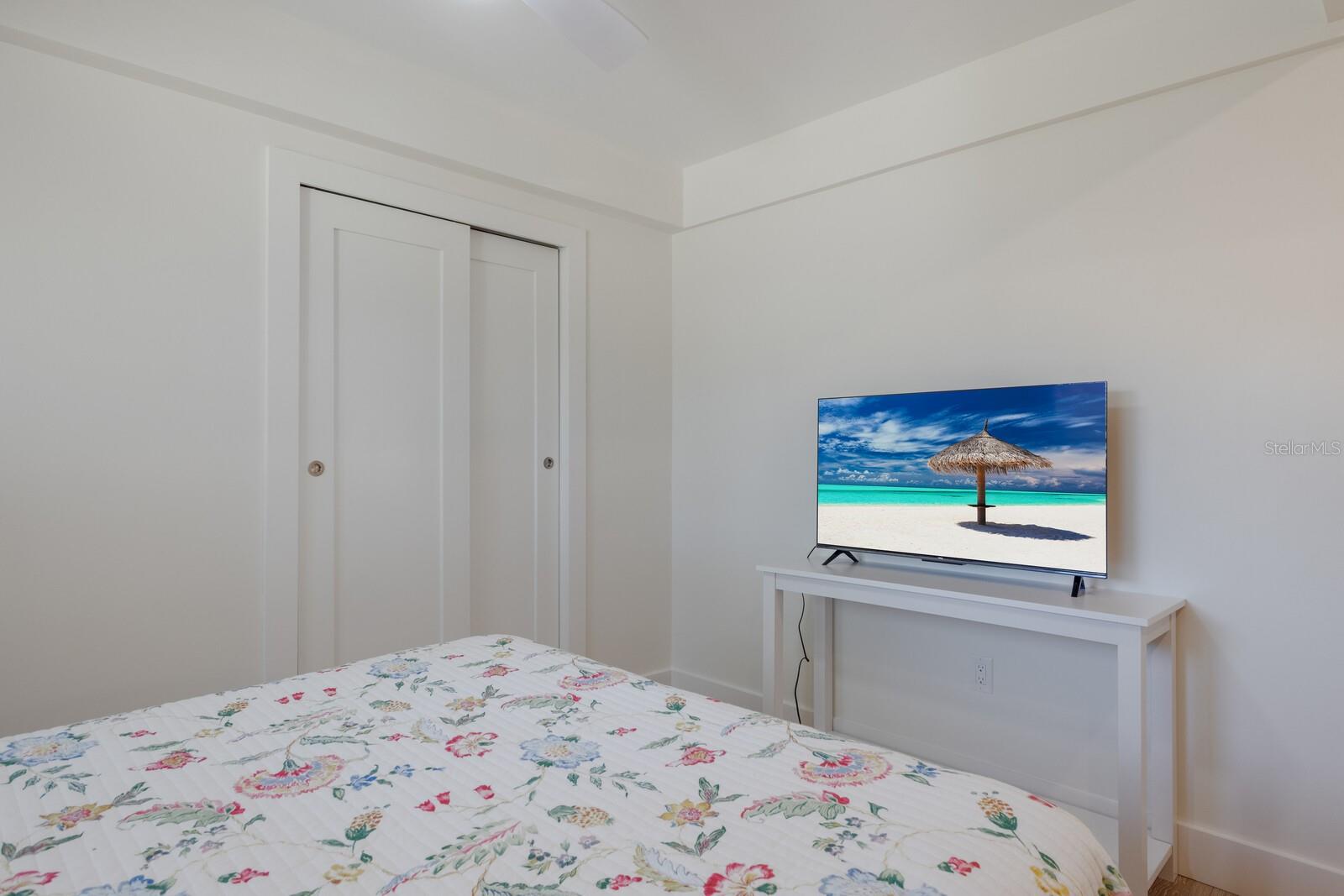 1155 TAHITI PKWY, SARASOTA, FL, 34236