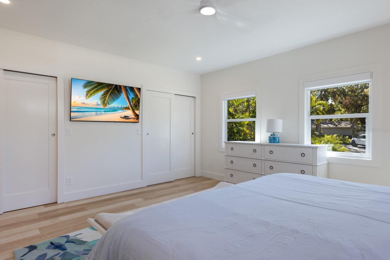 1155 TAHITI PKWY, SARASOTA, FL, 34236