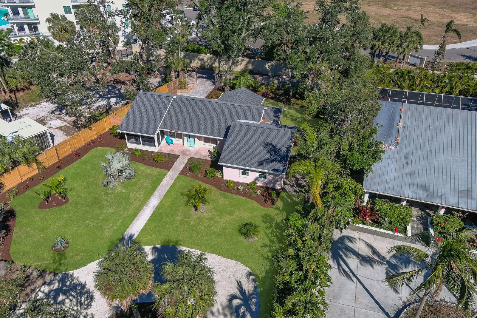 1155 TAHITI PKWY, SARASOTA, FL, 34236
