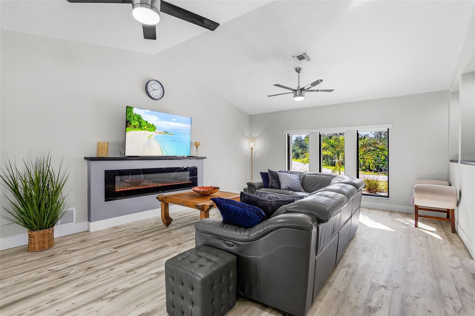 3479 KNOX TER, PORT CHARLOTTE, FL, 33948