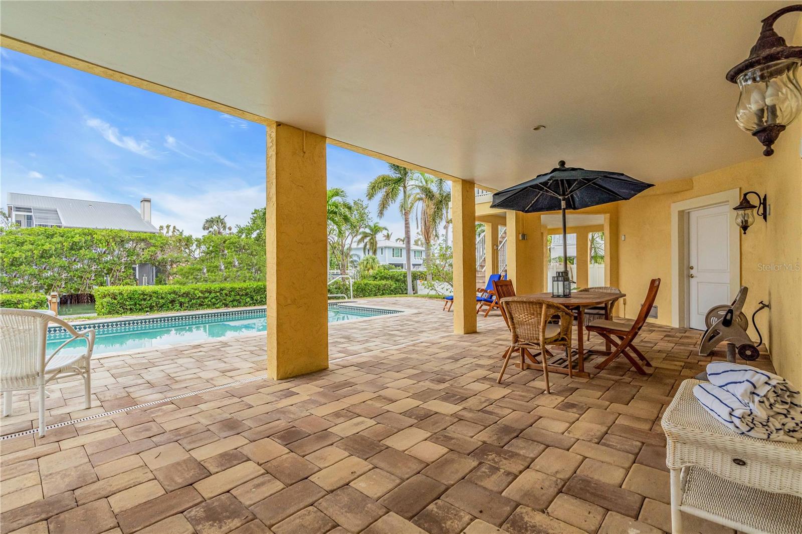699 PENFIELD ST, LONGBOAT KEY, FL, 34228