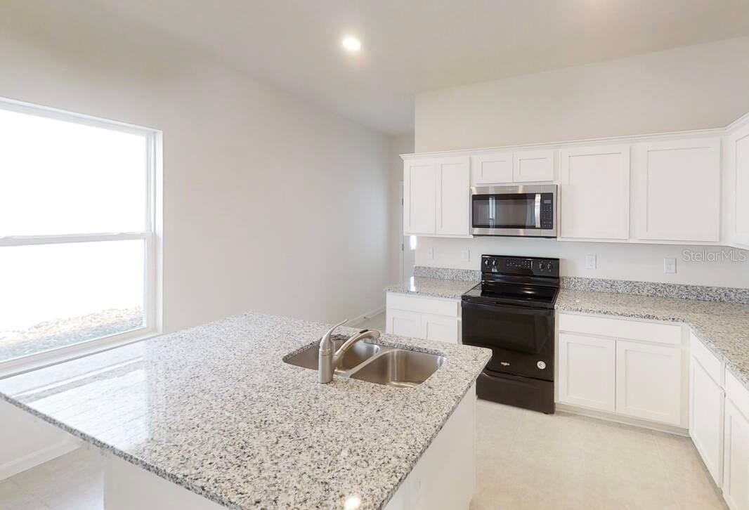 2860 POPPY AVE, LAKE HAMILTON, FL, 33851