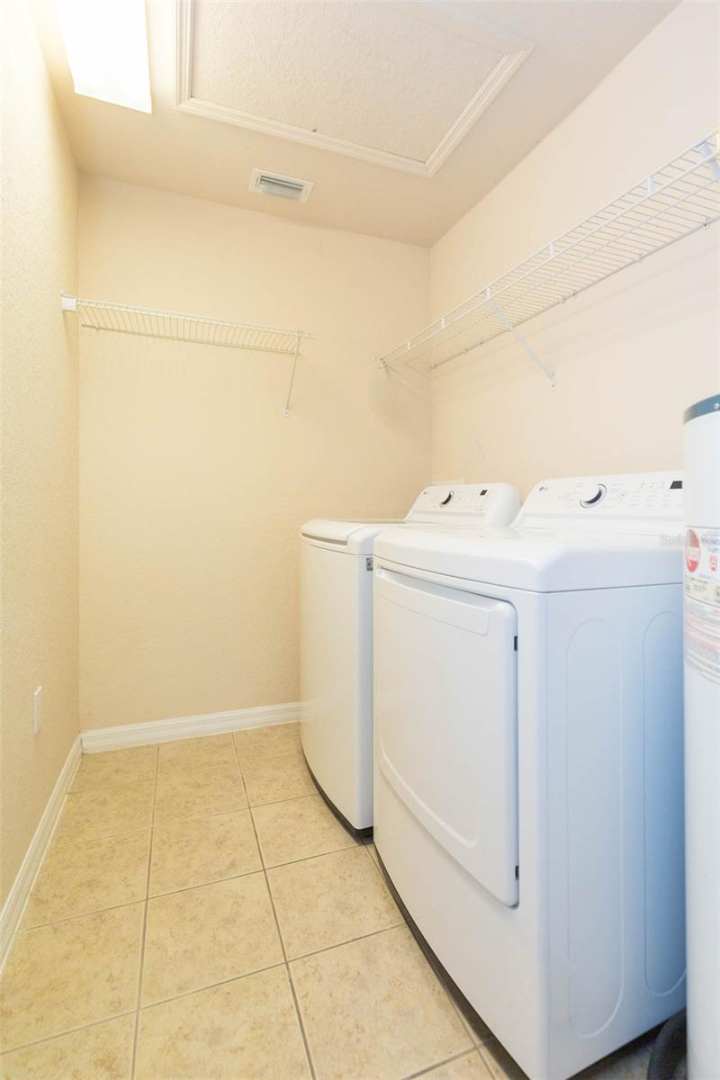 1731 HAMMOCKS AVE, LUTZ, FL, 33549