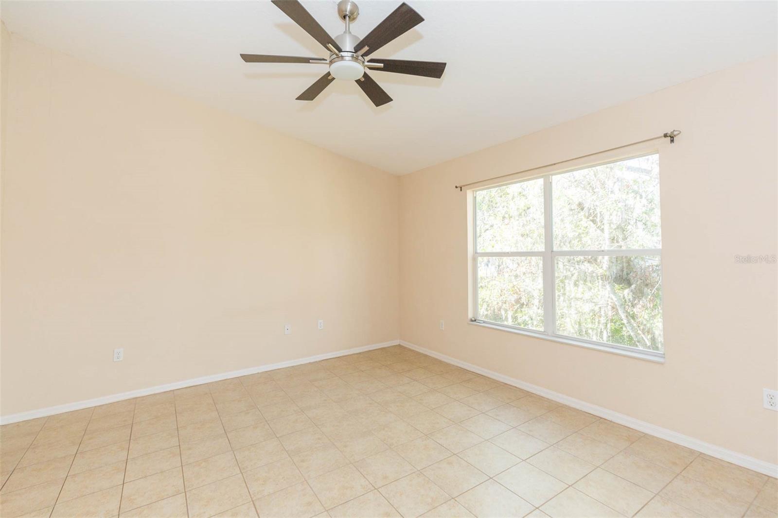 1731 HAMMOCKS AVE, LUTZ, FL, 33549