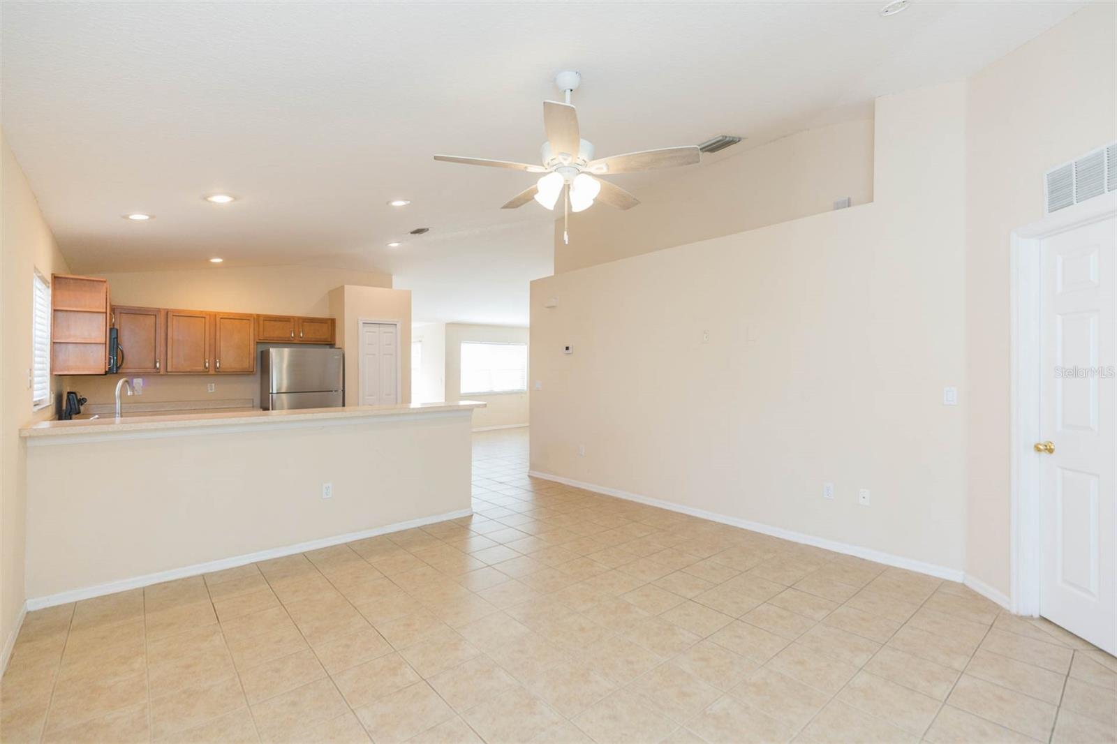 1731 HAMMOCKS AVE, LUTZ, FL, 33549