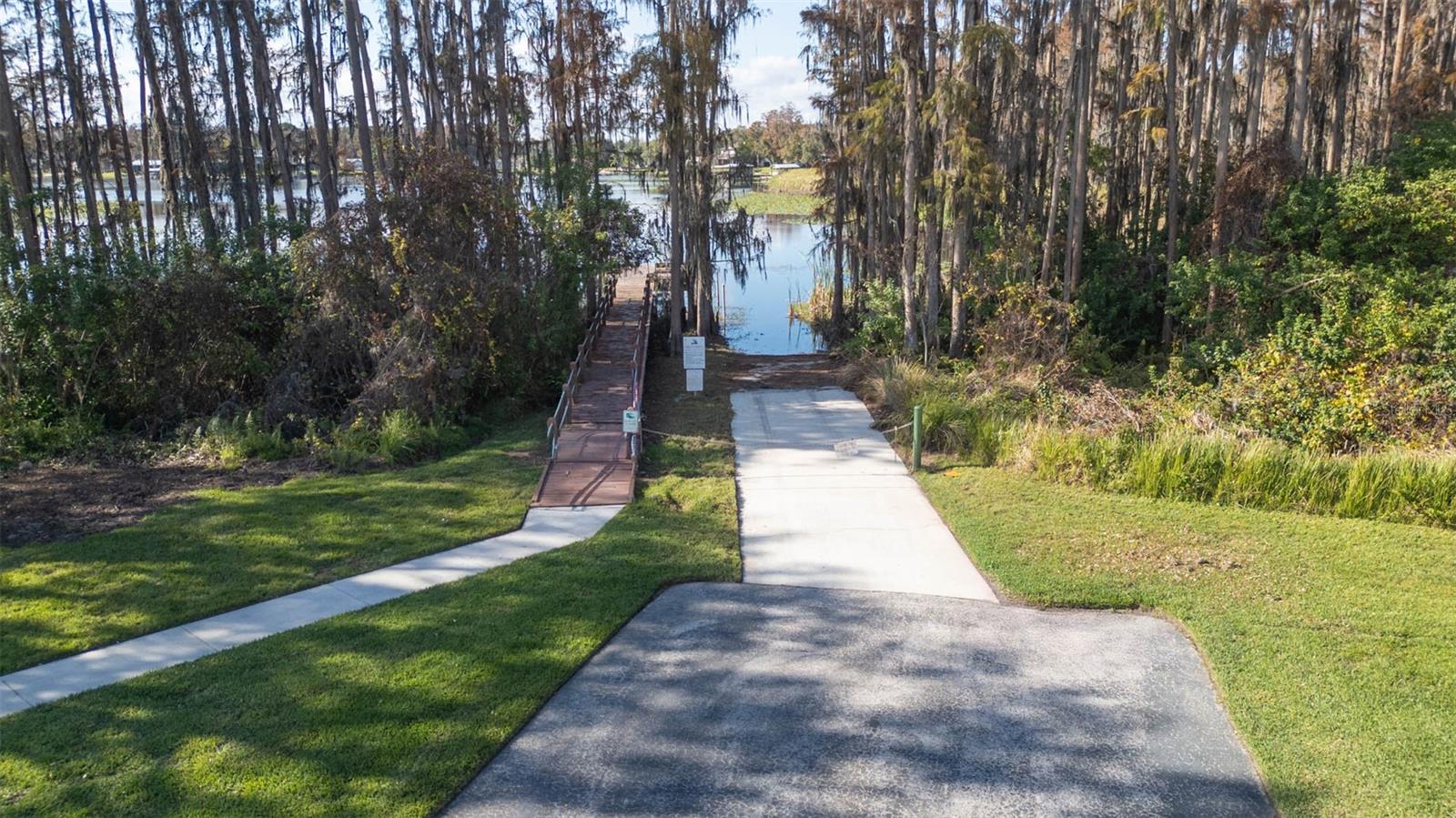 1731 HAMMOCKS AVE, LUTZ, FL, 33549