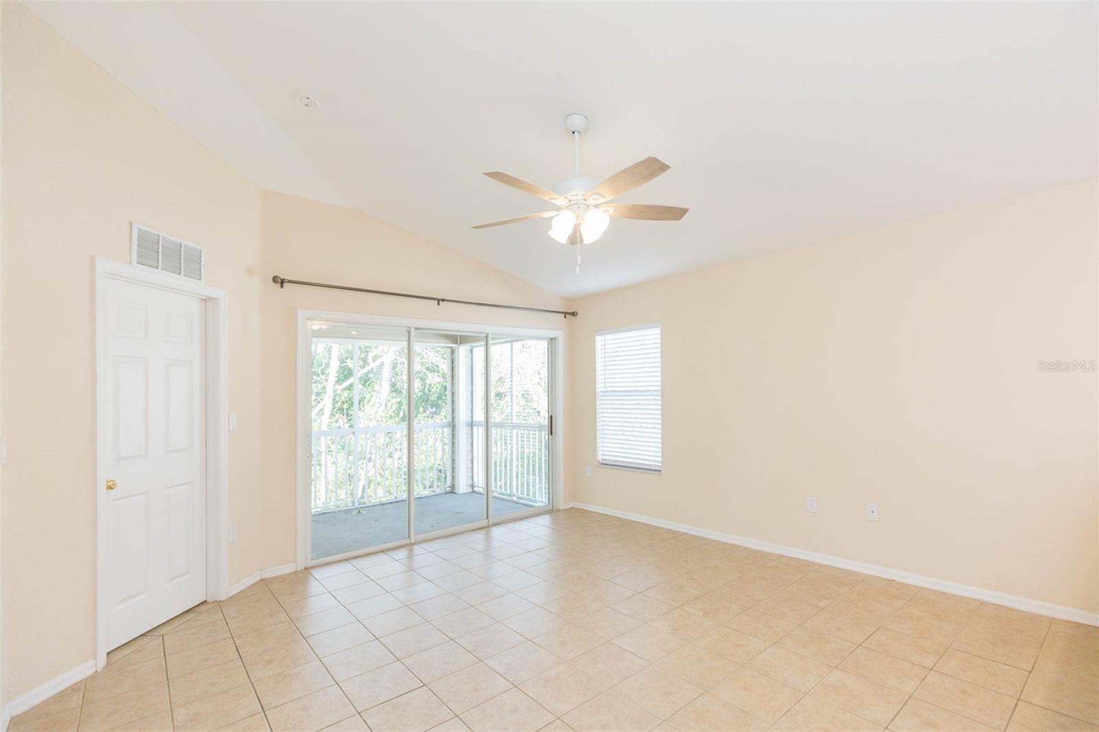 1731 HAMMOCKS AVE, LUTZ, FL, 33549