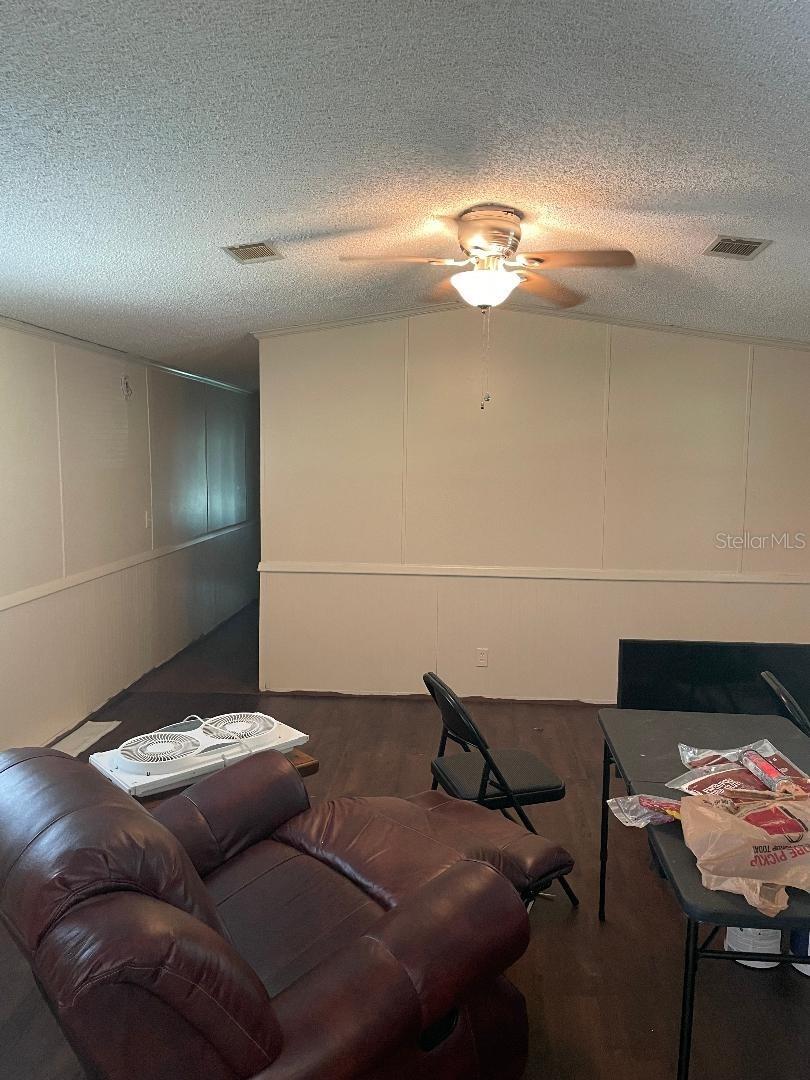 15370 SE 156TH PLACE RD, WEIRSDALE, FL, 32195