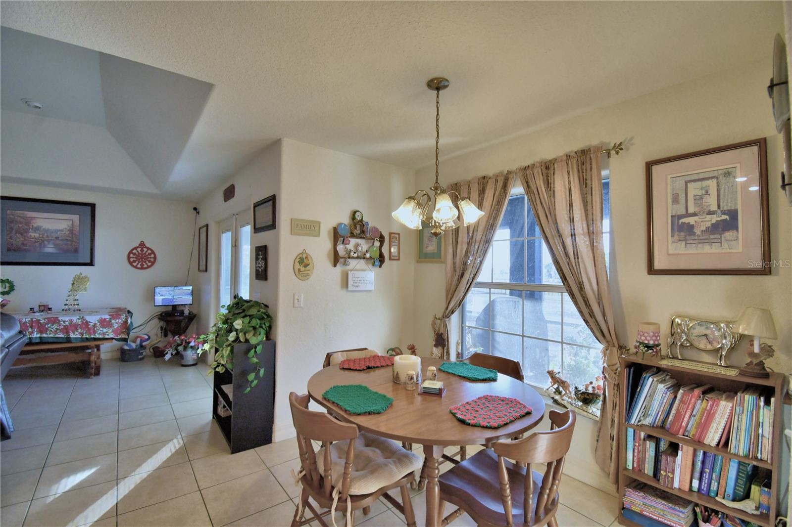 135 MI RANCHO RD, DAVENPORT, FL, 33837