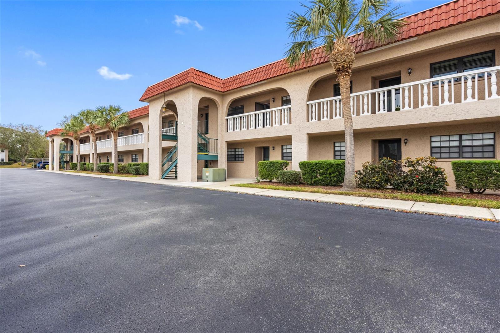 1750 BELLEAIR FOREST DR #A15, BELLEAIR, FL, 33756