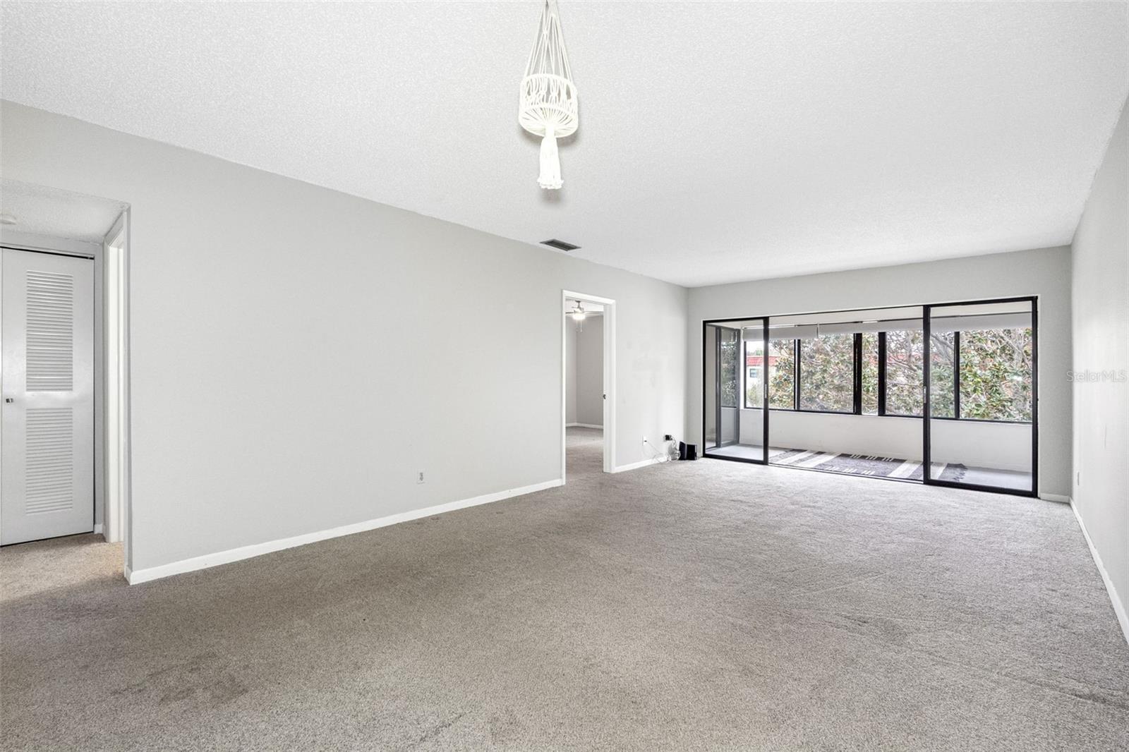 1750 BELLEAIR FOREST DR #A15, BELLEAIR, FL, 33756