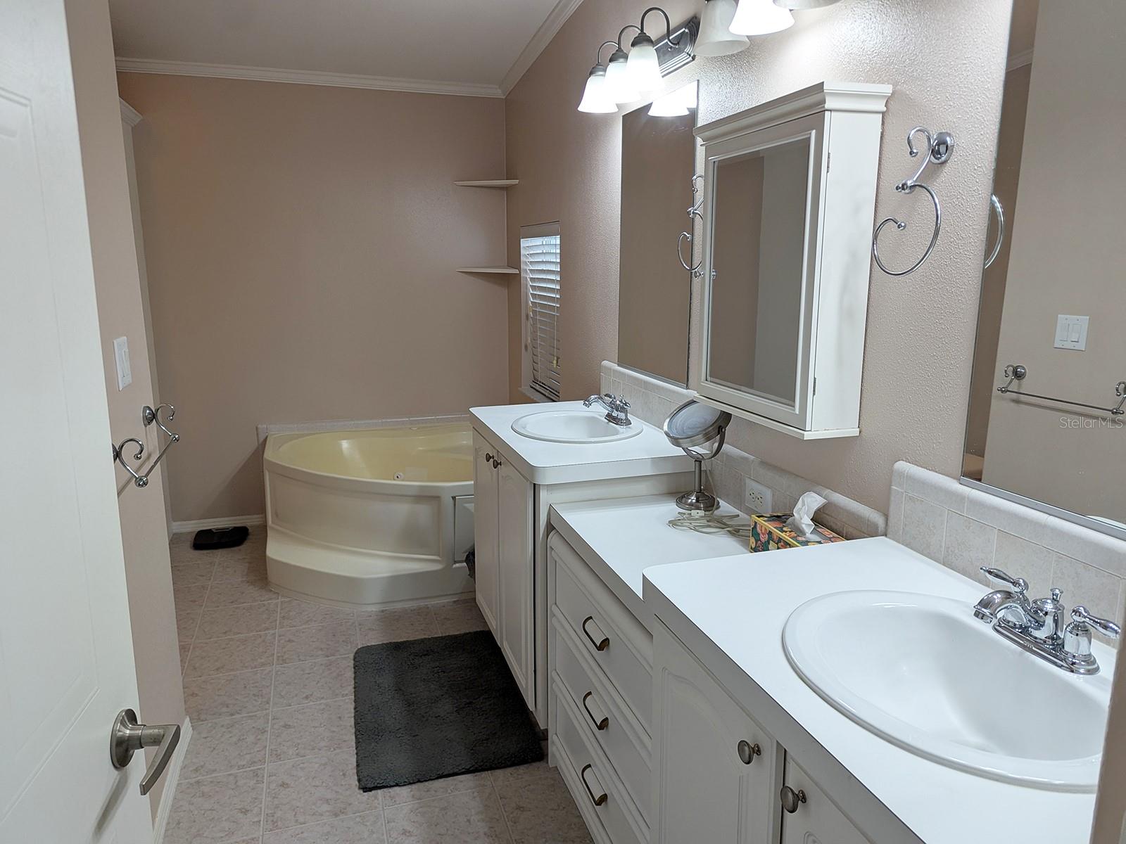 10032 AIRETOP AVE, DADE CITY, FL, 33525