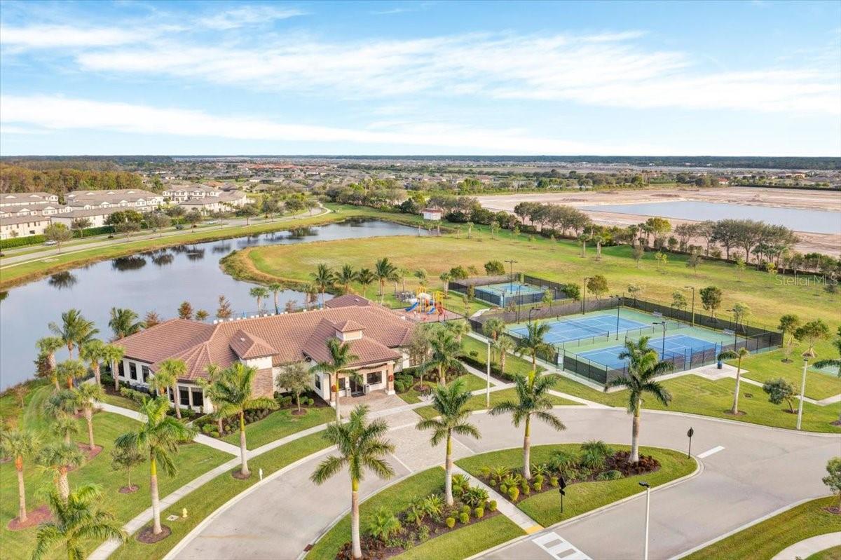 3408 NOMBELLA CT, FORT MYERS, FL, 33905