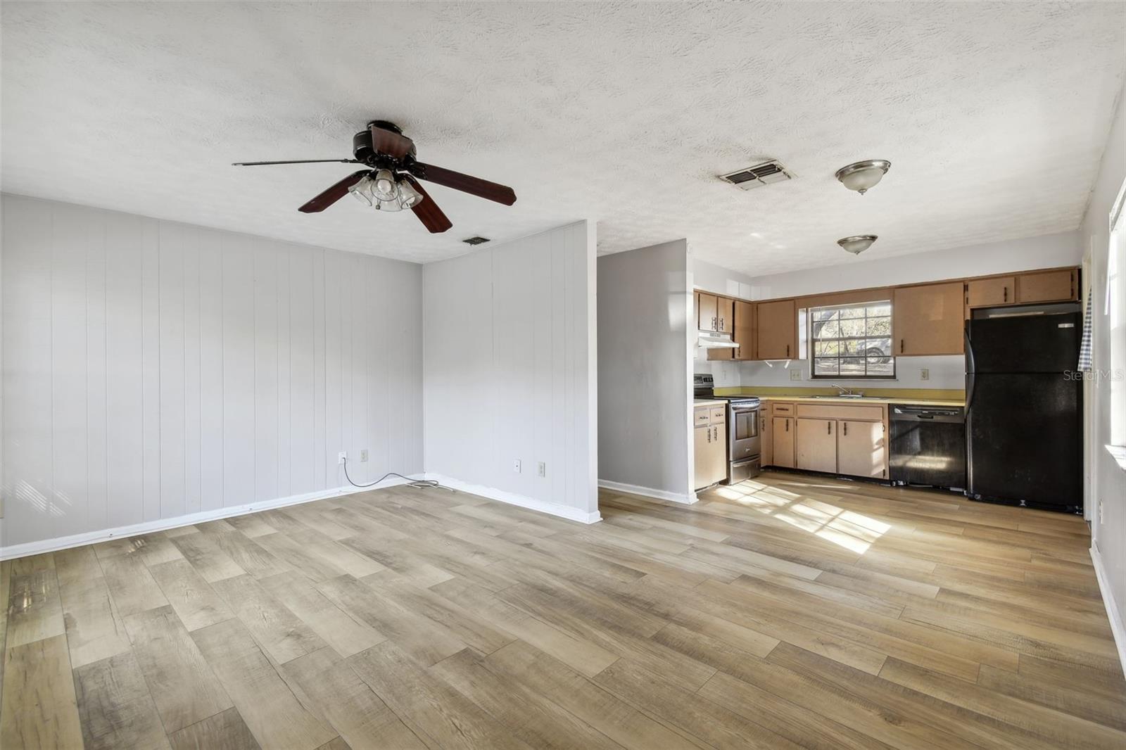 12140 MAGNOLIA ST, SAN ANTONIO, FL, 33576