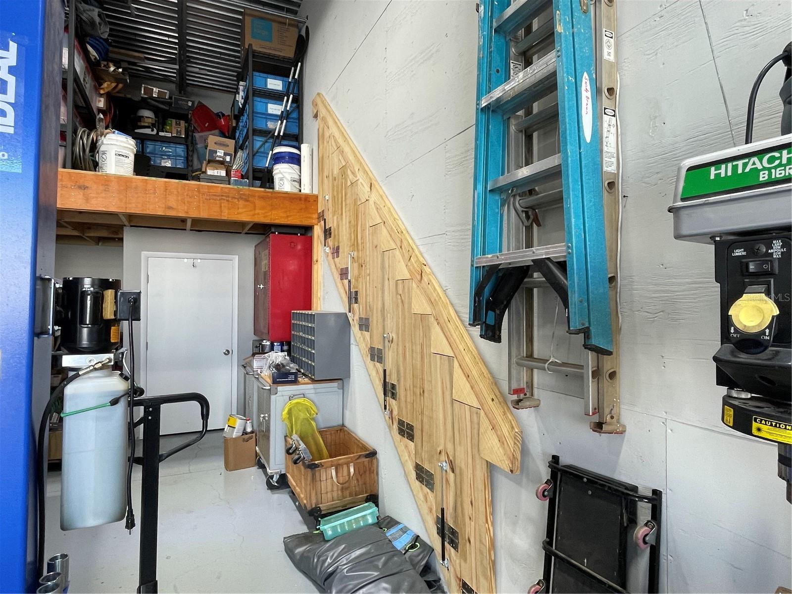 5411 TRI PAR DR #17, SARASOTA, FL, 34234