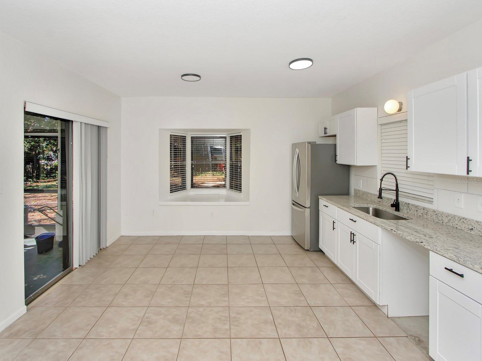 1234 LYNWOOD AVE, APOPKA, FL, 32703