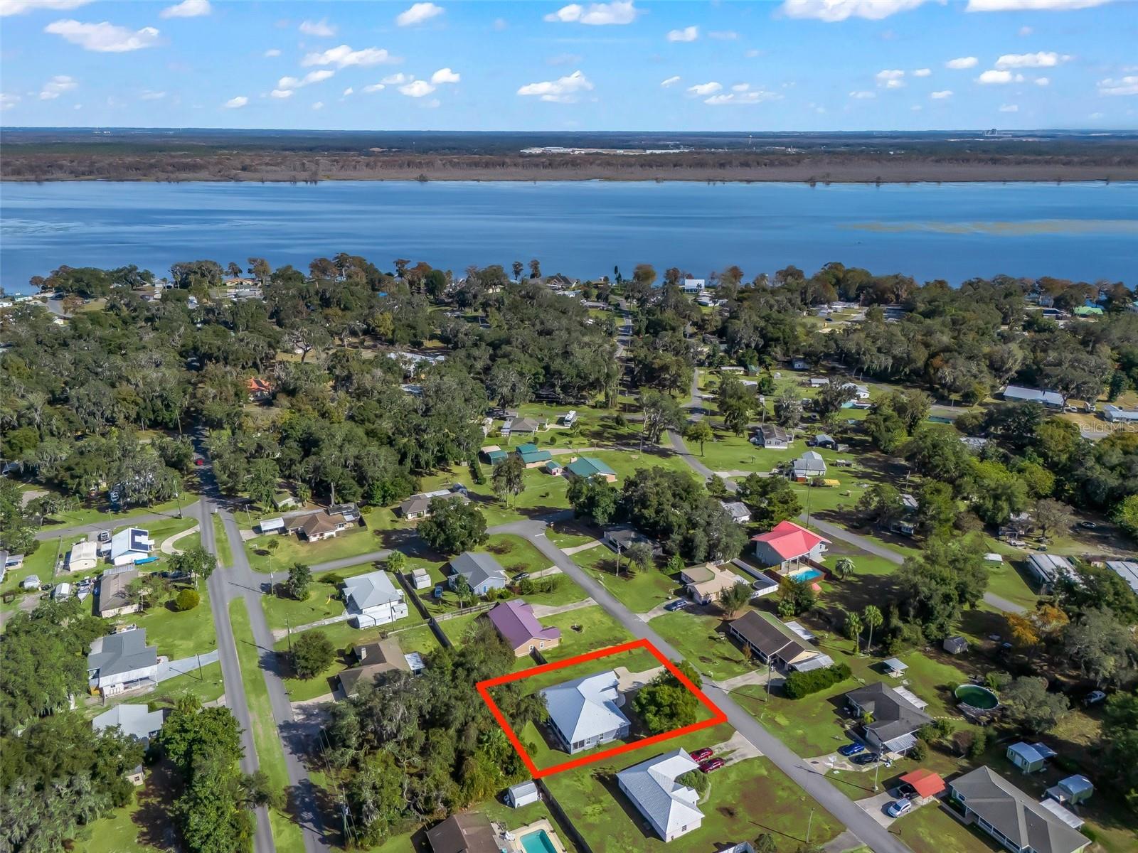 1166 CR 441, LAKE PANASOFFKEE, FL, 33538
