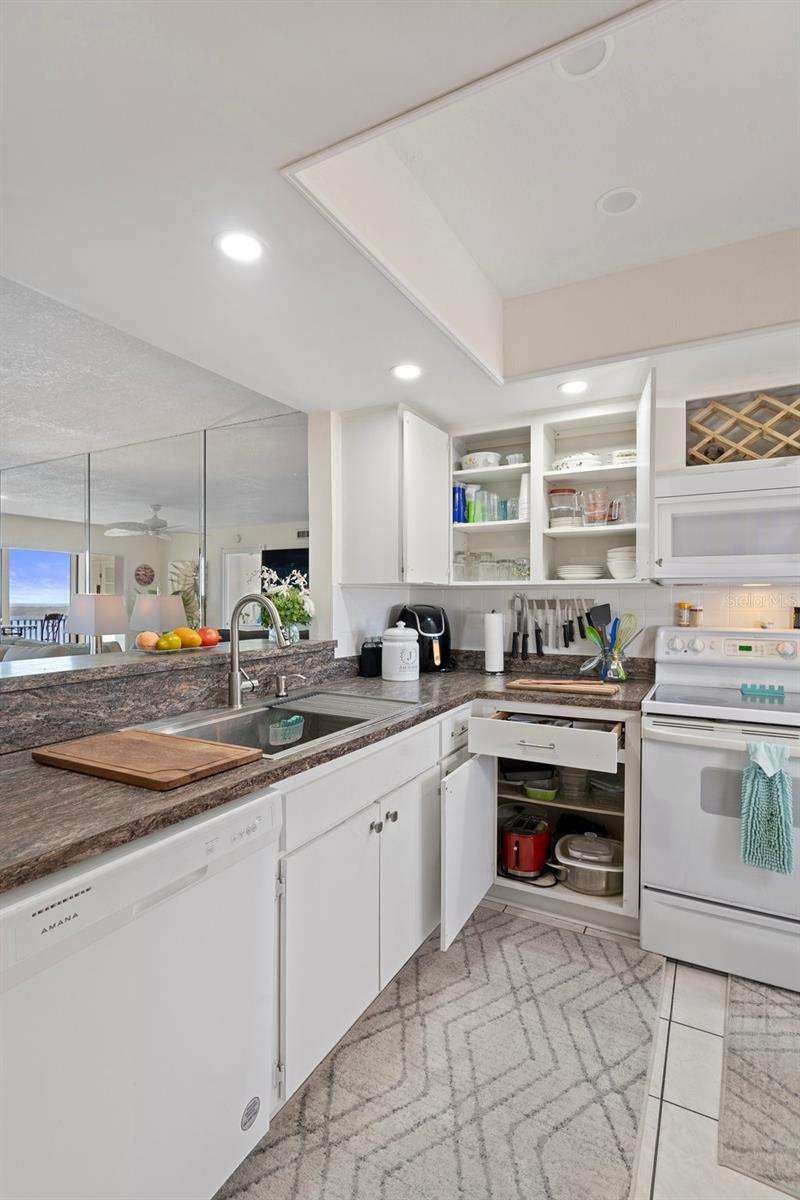8251 BRENT ST #936, PORT RICHEY, FL, 34668