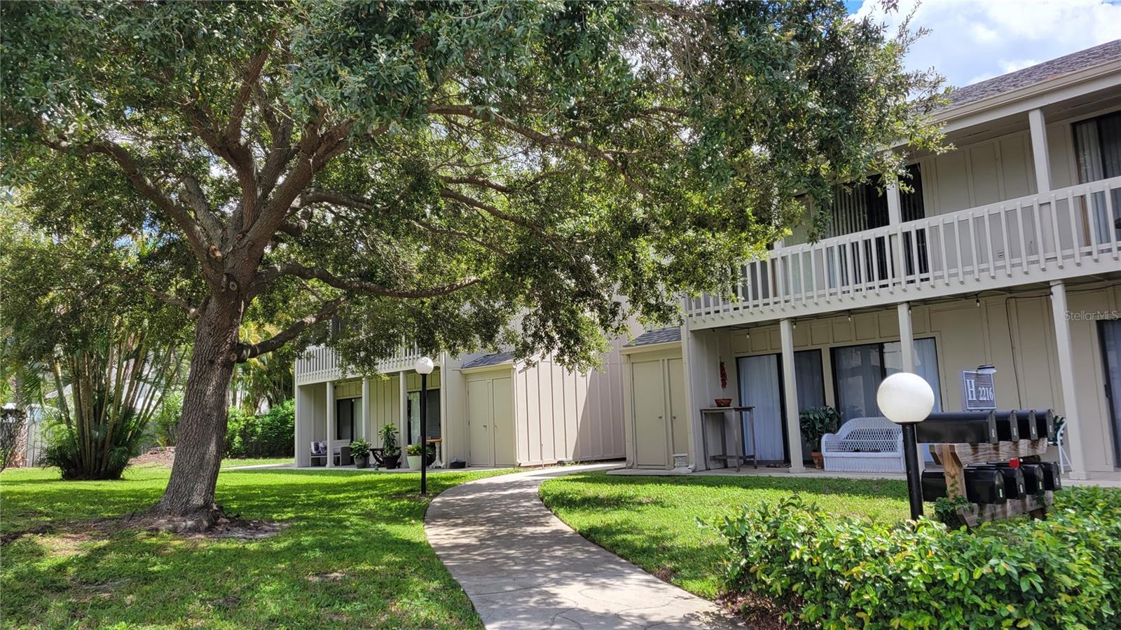 2216 BAHIA VISTA ST #H3, SARASOTA, FL, 34239