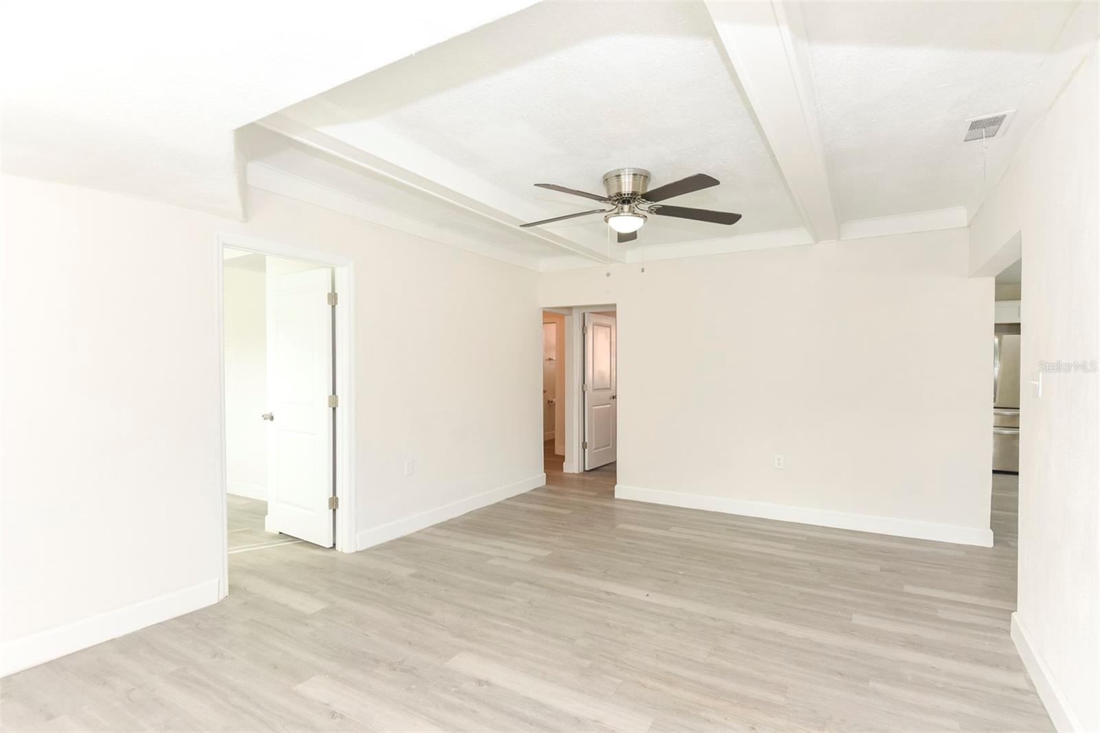 550 N RIDGEWOOD AVE, DAYTONA BEACH, FL, 32114