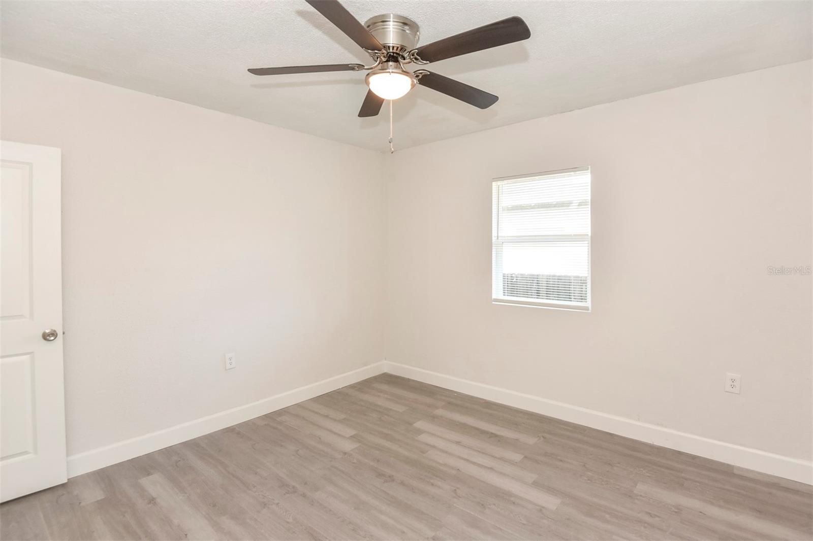 550 N RIDGEWOOD AVE, DAYTONA BEACH, FL, 32114