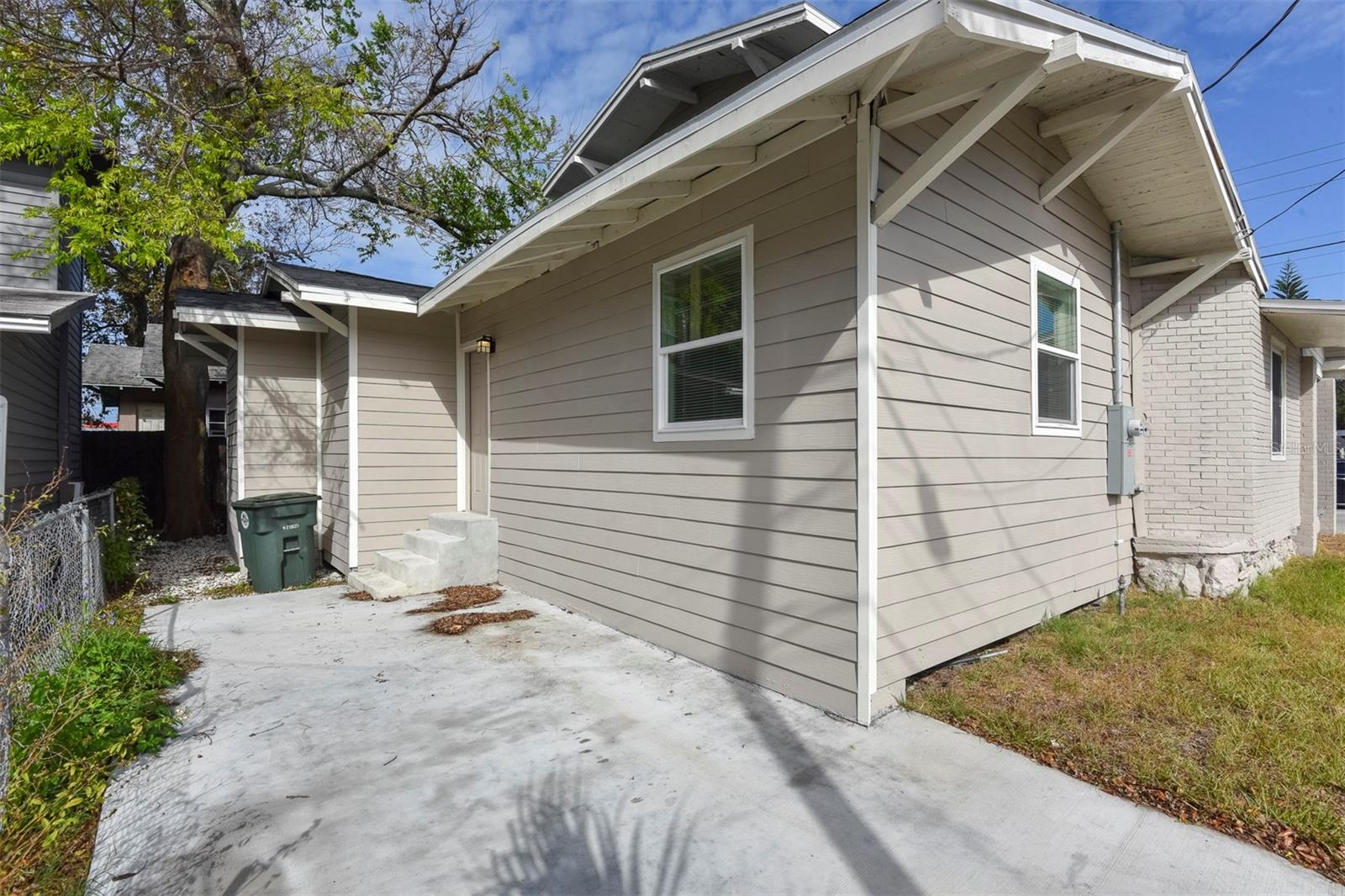 550 N RIDGEWOOD AVE, DAYTONA BEACH, FL, 32114