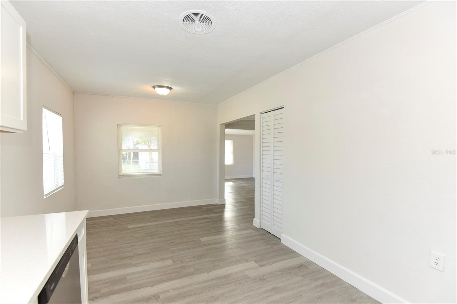 550 N RIDGEWOOD AVE, DAYTONA BEACH, FL, 32114