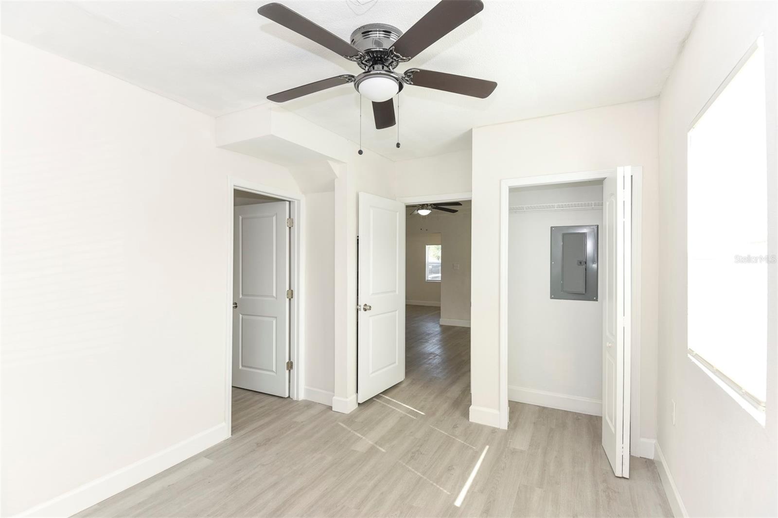 550 N RIDGEWOOD AVE, DAYTONA BEACH, FL, 32114