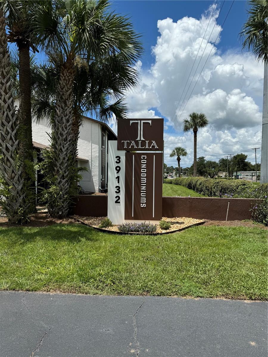 39132 COUNTY ROAD 54 #2070, ZEPHYRHILLS, FL, 33542