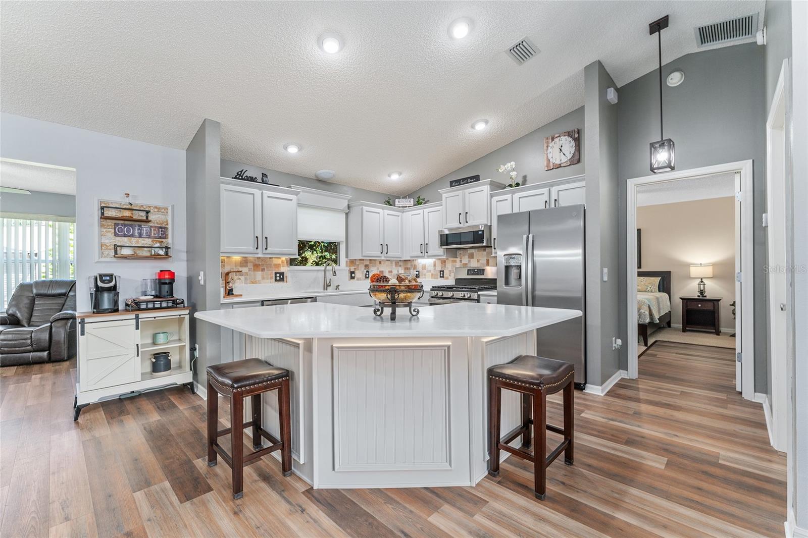 1679 BLUFFTON RD, THE VILLAGES, FL, 32162
