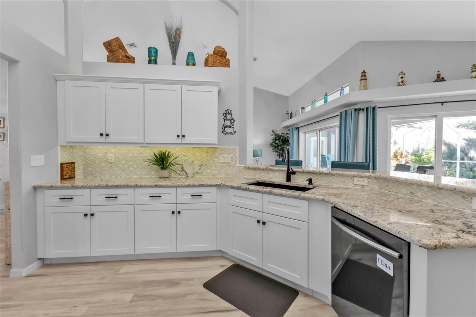 18061 CULLMAN AVE, PORT CHARLOTTE, FL, 33948