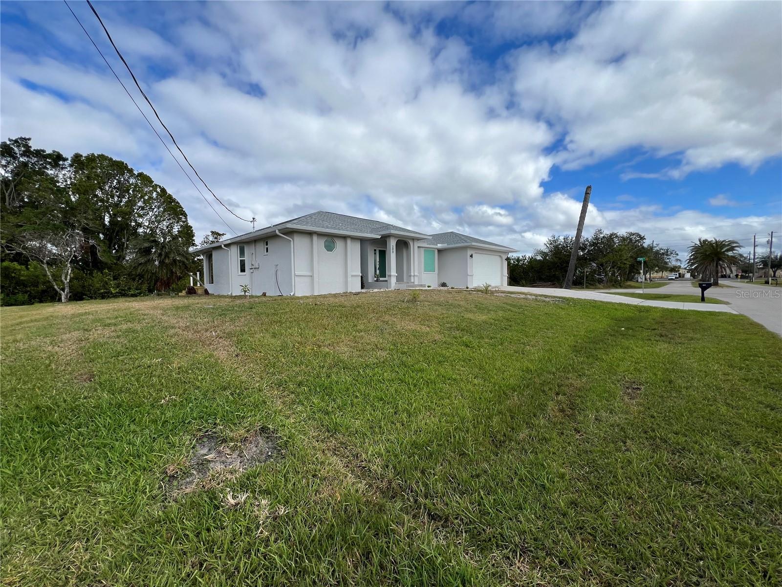 200 DOLPHIN PKWY, PUNTA GORDA, FL, 33950
