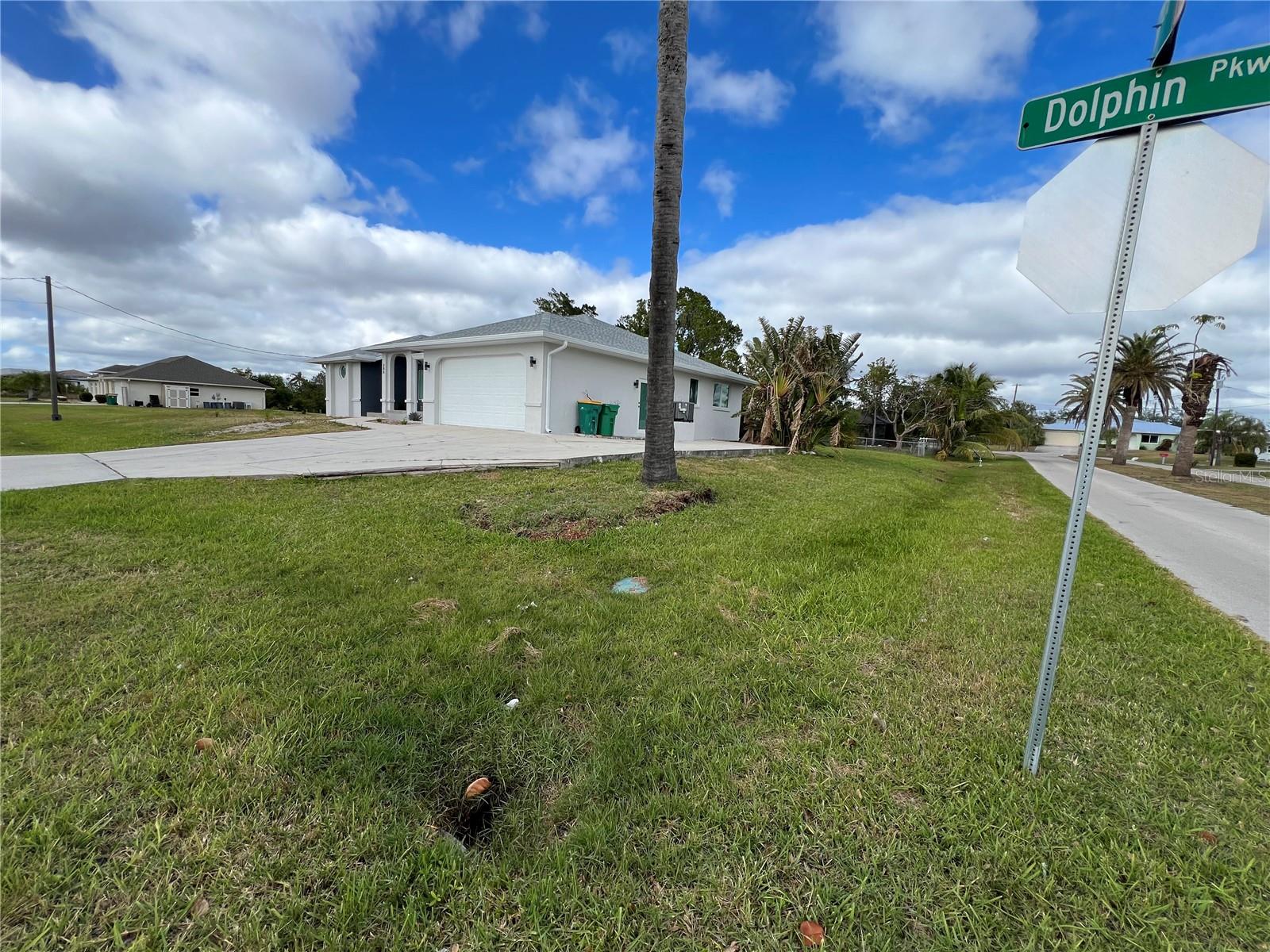 200 DOLPHIN PKWY, PUNTA GORDA, FL, 33950